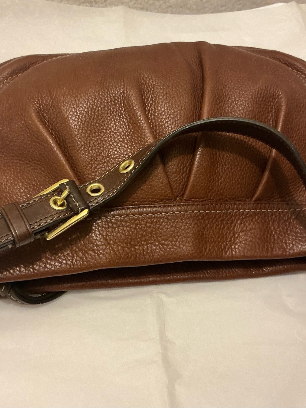 Coach 12917 Hamptons Brown Pebbled Leather Shoulder Bag with Gold-Tone Hardware - Picture 3 of 9